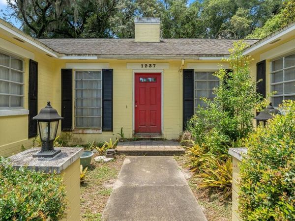 1237 CARDINAL LANE, DELAND, FL 32720