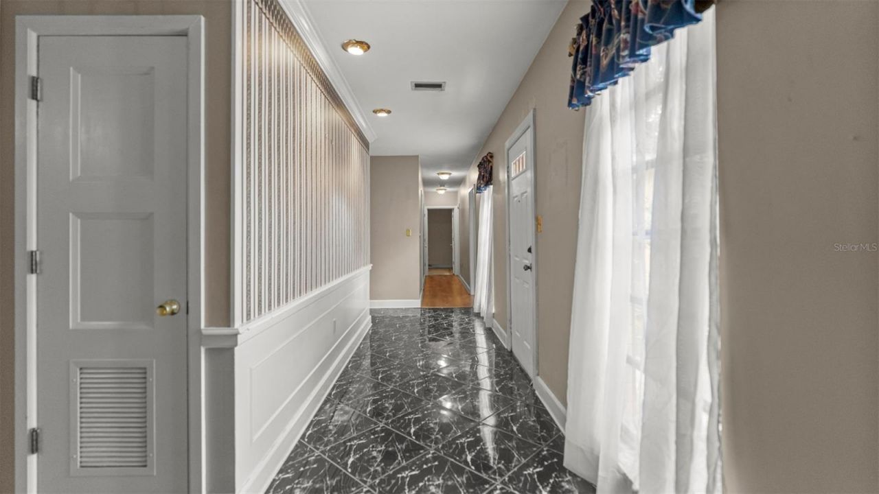 1237 Cardinal Lane, Deland, FL 32720 Photo