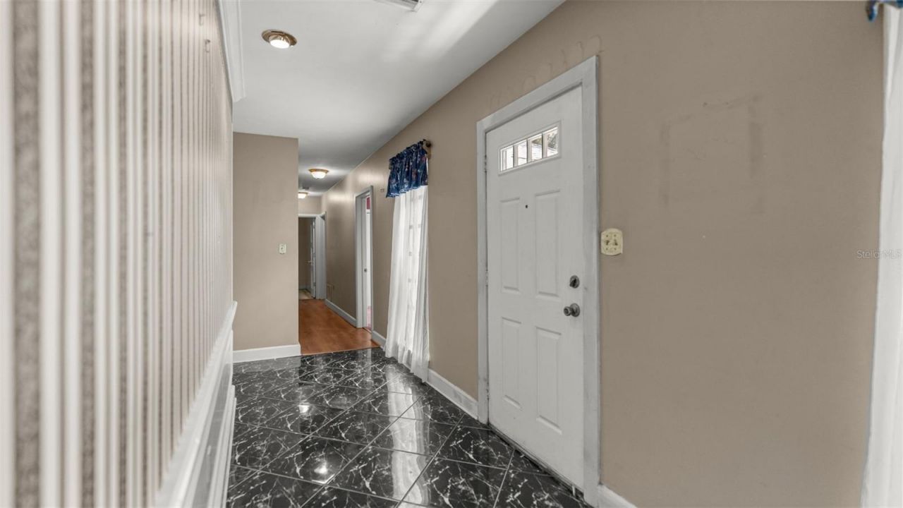 1237 Cardinal Lane, Deland, FL 32720 Photo