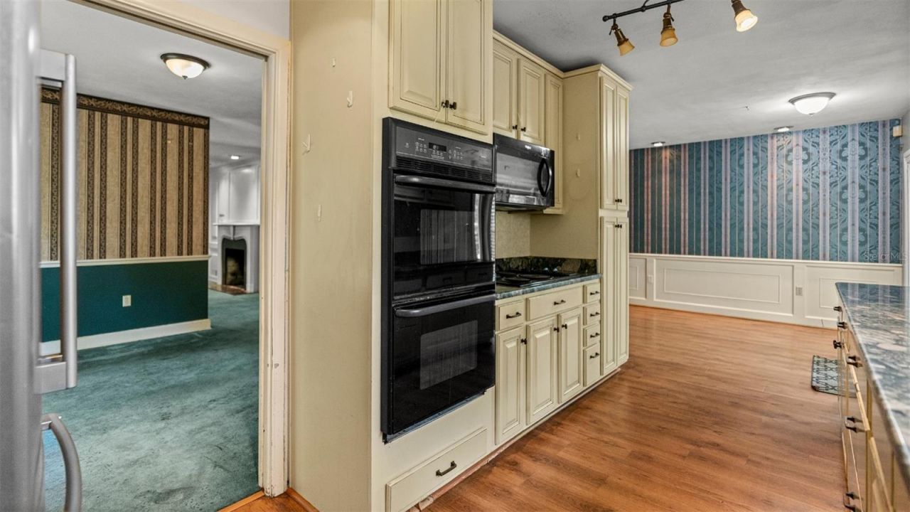 1237 Cardinal Lane, Deland, FL 32720 Photo