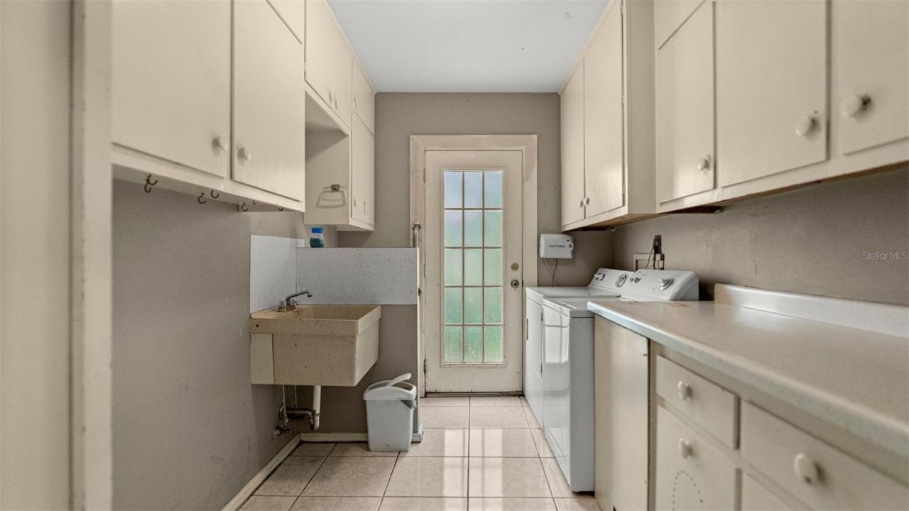 1237 Cardinal Lane, Deland, FL 32720 Photo