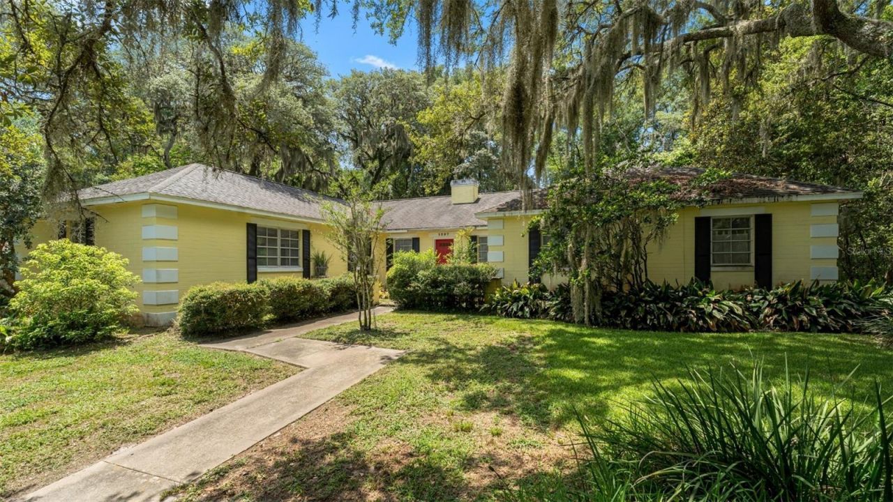 1237 Cardinal Lane, Deland, FL 32720 Photo