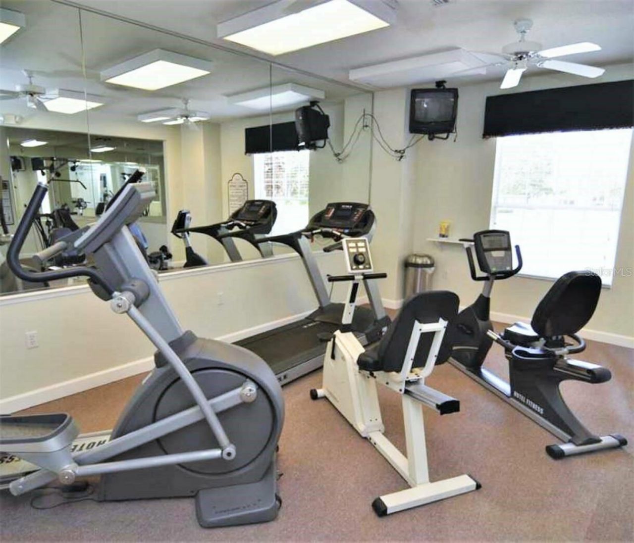 1065 Park Ridge Circle , Kissimmee, FL 34746 Photo