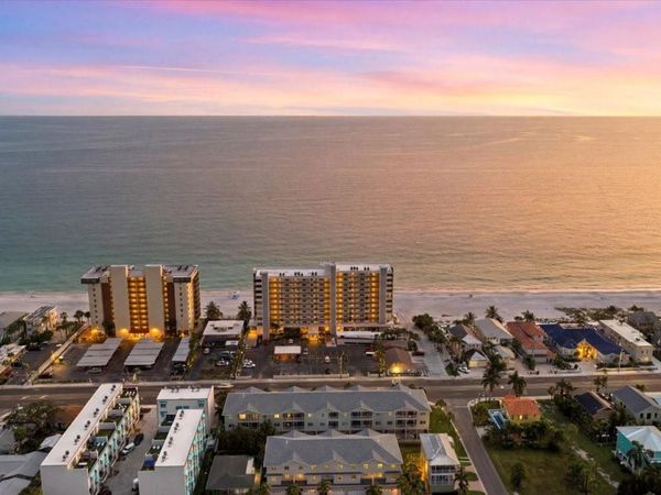 15467 GULF BOULEVARD , Unit 8, MADEIRA BEACH, FL 33708