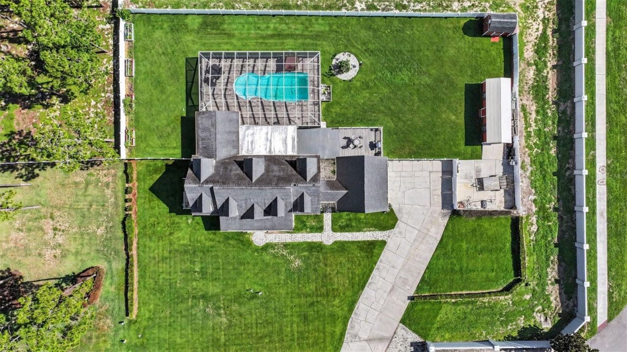 100 Sylvana Court , Auburndale, FL 33823 Photo