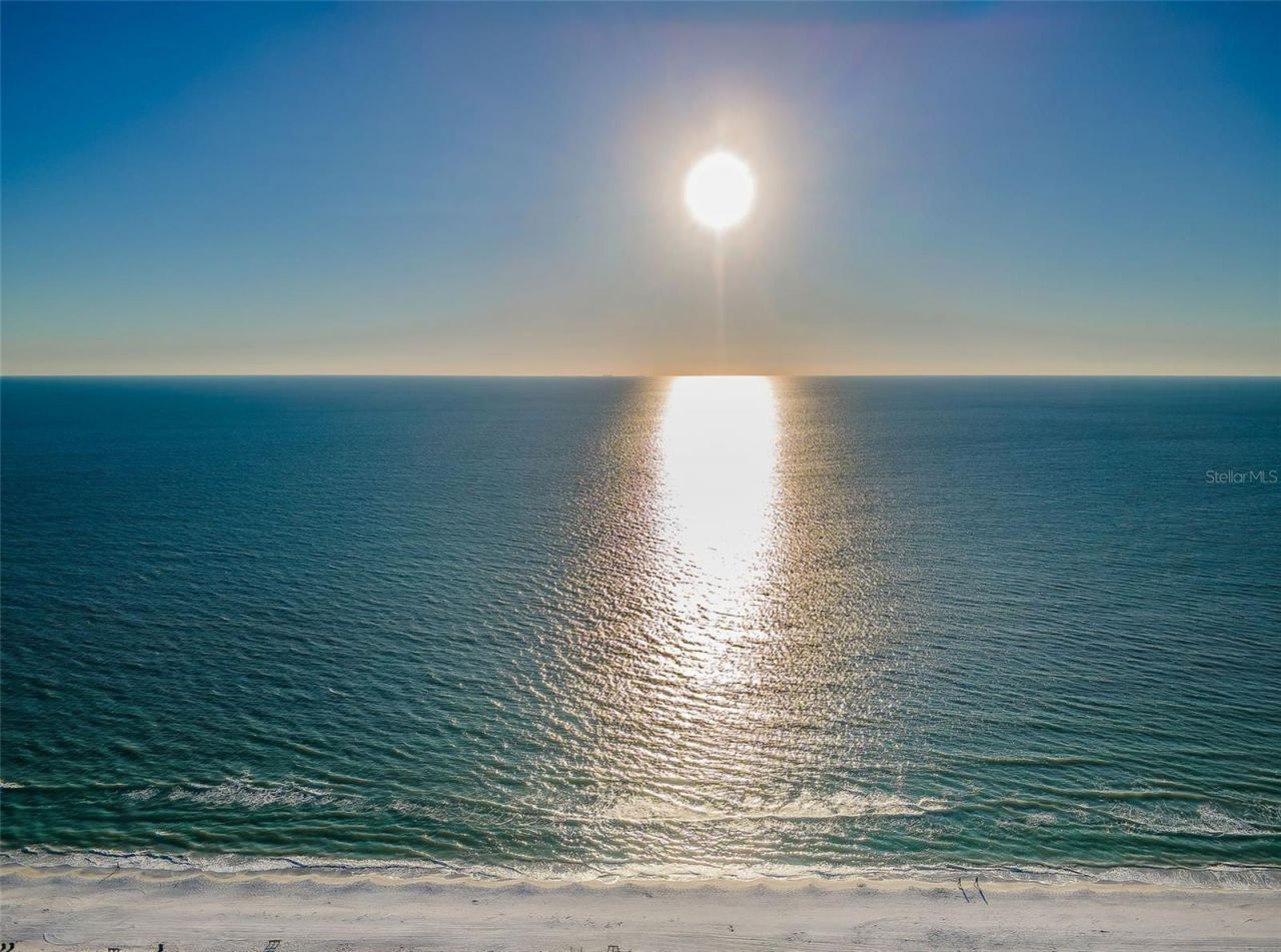 9550 W Gulf Boulevard, Treasure Island, FL 33706 Photo