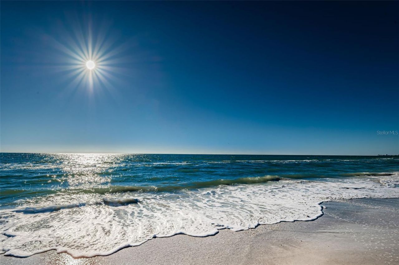 9550 W Gulf Boulevard, Treasure Island, FL 33706 Photo