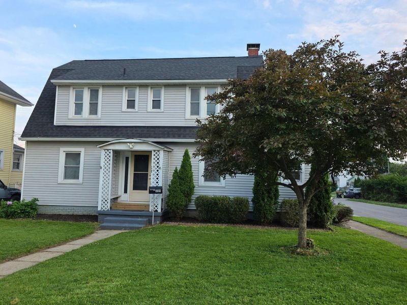 809 W Main Street , Newark, OH 43055 Photo 2