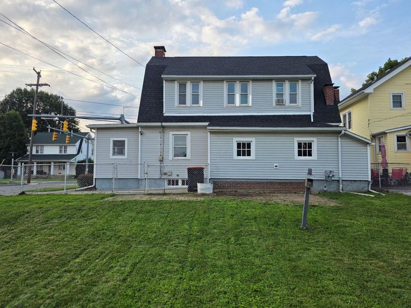 809 W Main Street , Newark, OH 43055 Photo 28