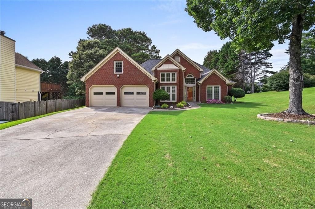 245 Walford Court, Suwanee, GA 30024 Main Photo