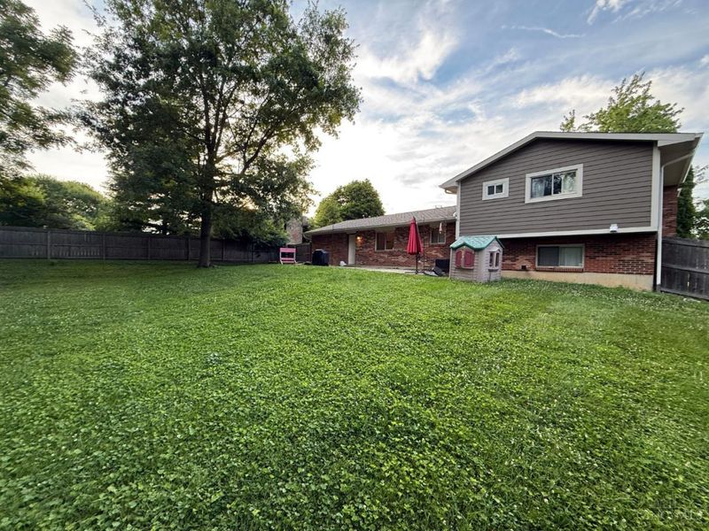1831 Augusta Boulevard, Fairfield, OH 45014 Photo 3