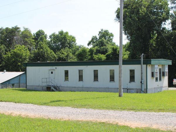 636 Myers Cove Rd , McMinnville, TN 37110