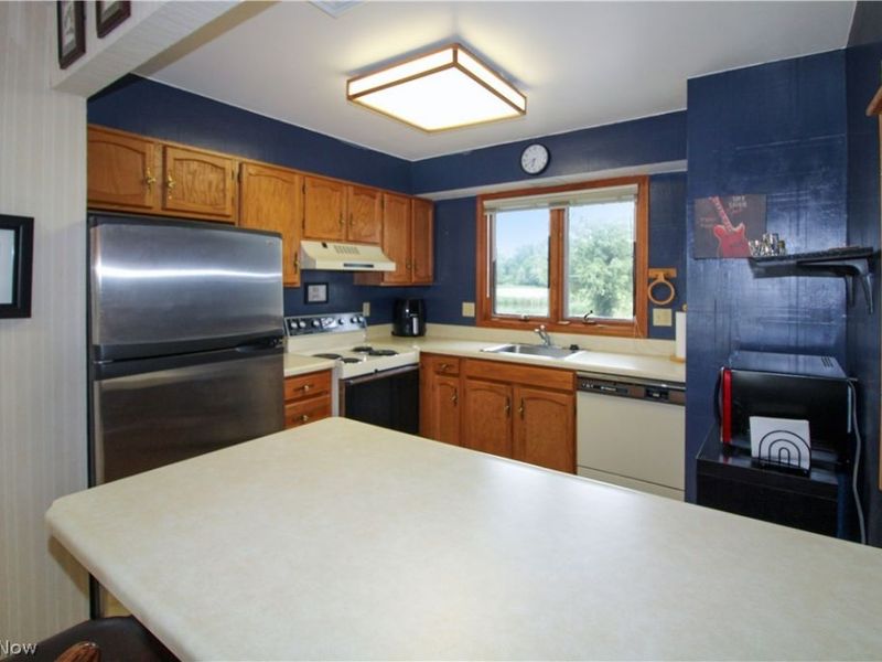 2594 E Sun Valley Drive, Port Clinton, OH 43452 Photo 20