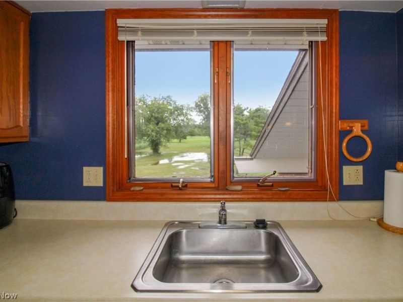 2594 E Sun Valley Drive, Port Clinton, OH 43452 Photo 23