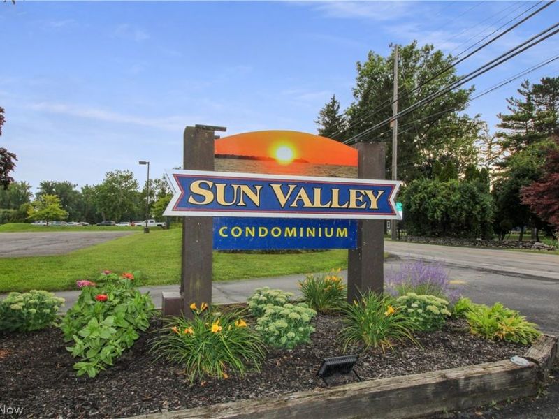 2594 E Sun Valley Drive, Port Clinton, OH 43452 Photo 5