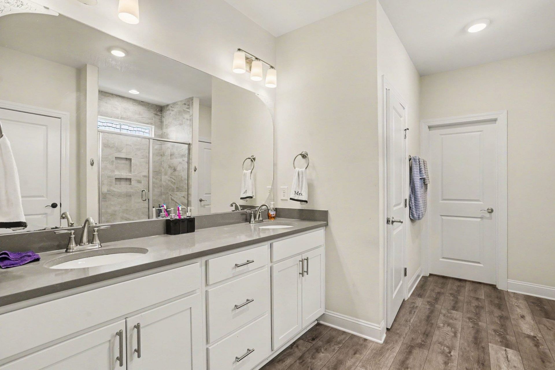 2948 Moss Bridge Ln. Photo 16