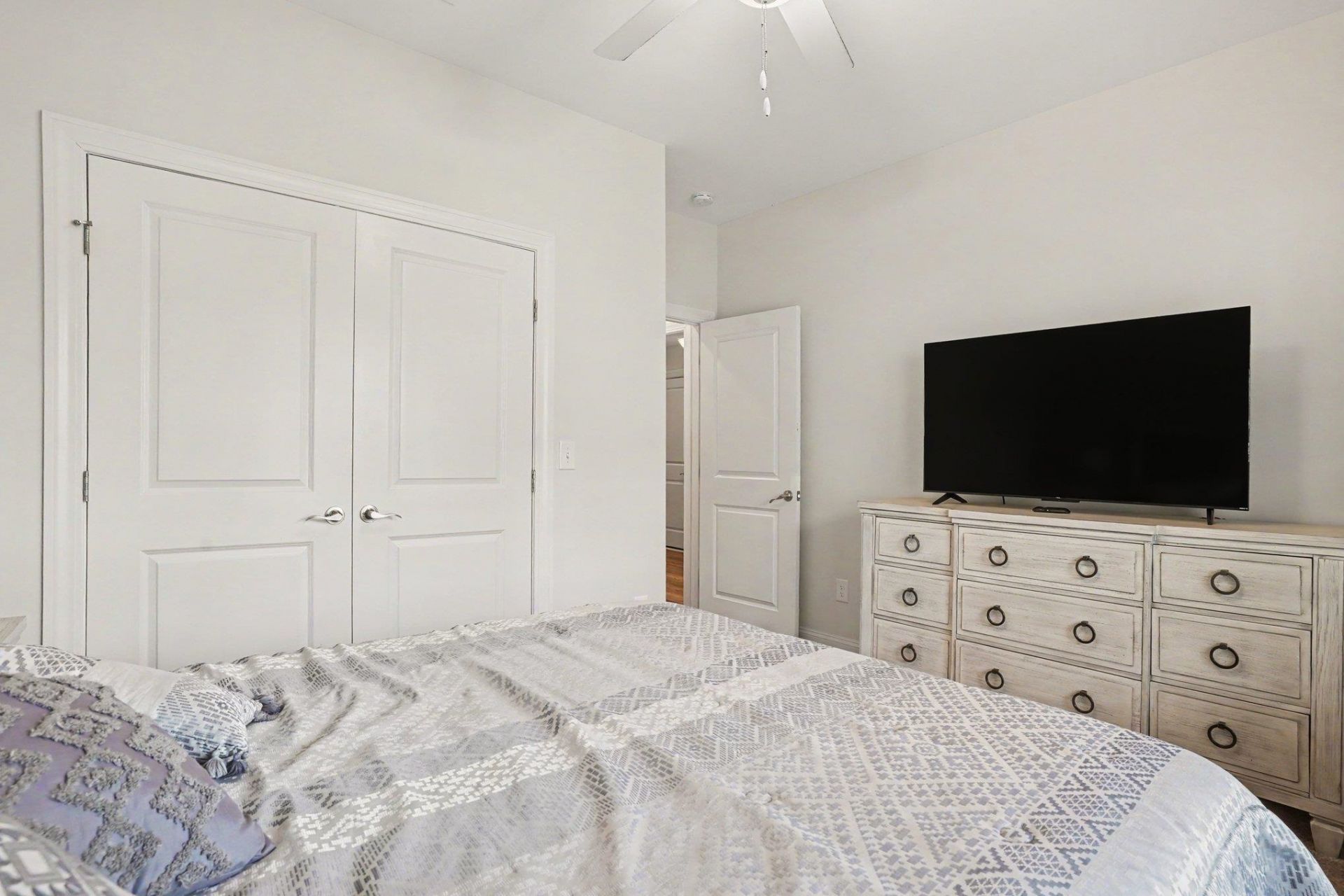 2948 Moss Bridge Ln. Photo 19