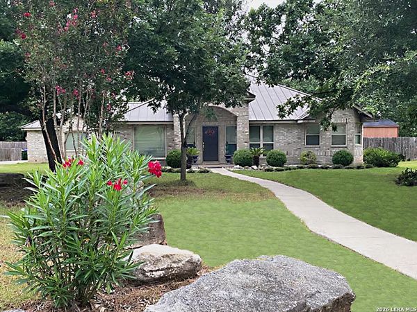 29319 Mandetta Dr, Fair Oaks Ranch, TX 78015
