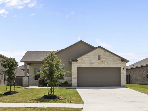 727 Rushing Banks, Cibolo, TX 78108