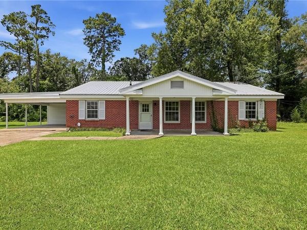 301 N ELLZEY Street , Hammond, LA 70401