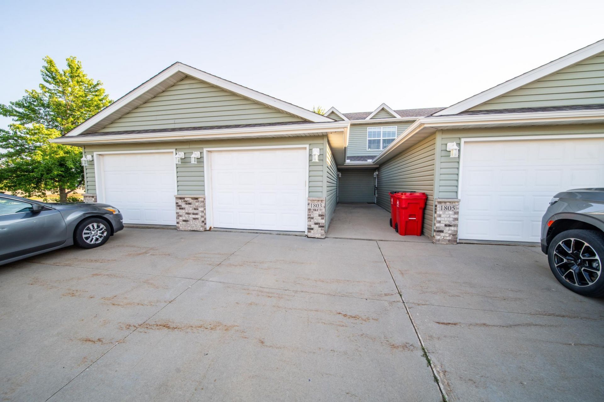 1803 Daniel Lane , Stewartville, MN 55976