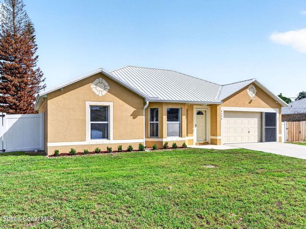 6392 Hudson Road , Cocoa, FL 32927