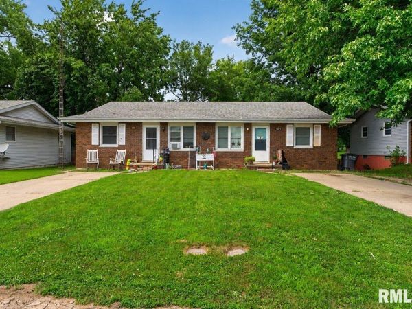 103 WILLOW Road, Rochester, IL 62563