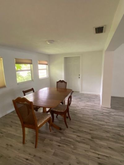 395 19th Street, Vero Beach, FL 32960 Photo