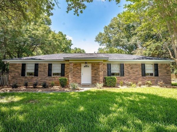 7760 Salem Road, Semmes, AL 36575
