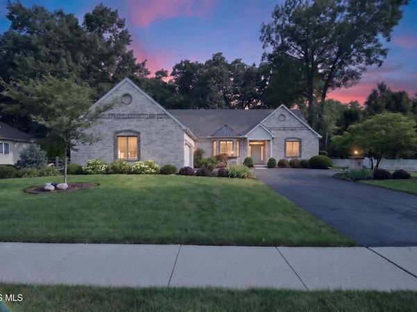 7910 Colony Woods Drive, Toledo, OH 43617