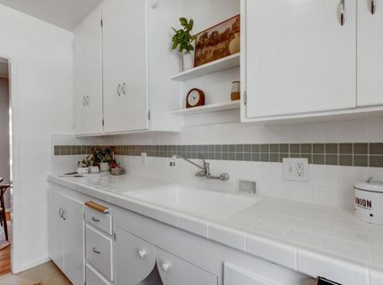 5432 U St, Sacramento, CA 95817 Photo