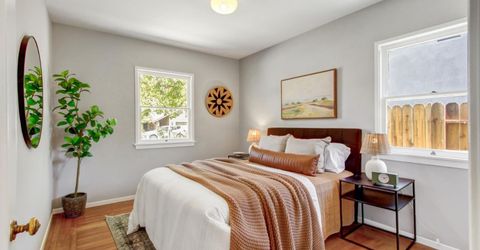 5432 U St, Sacramento, CA 95817 Photo