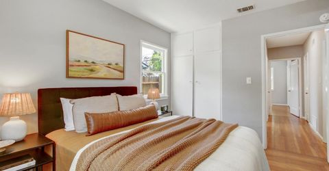 5432 U St, Sacramento, CA 95817 Photo