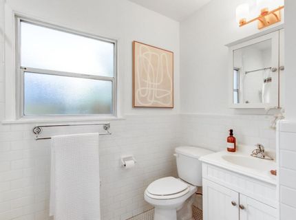 5432 U St, Sacramento, CA 95817 Photo