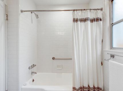 5432 U St, Sacramento, CA 95817 Photo