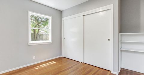 5432 U St, Sacramento, CA 95817 Photo