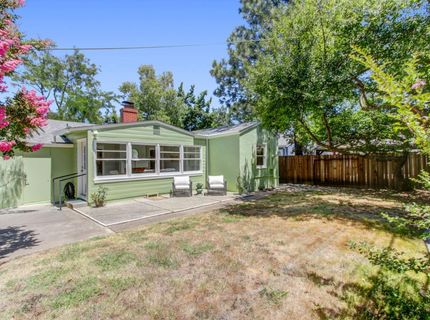 5432 U St, Sacramento, CA 95817 Photo