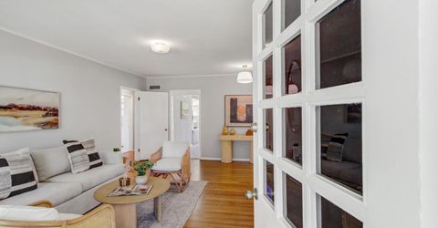 5432 U St, Sacramento, CA 95817 Photo
