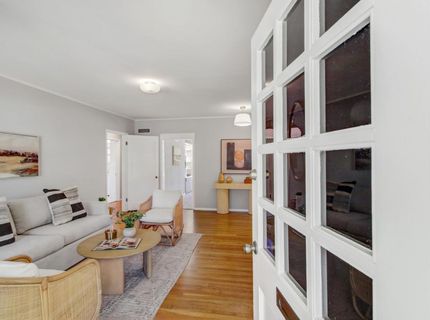 5432 U St, Sacramento, CA 95817 Photo