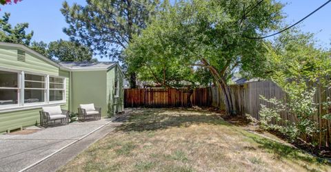 5432 U St, Sacramento, CA 95817 Photo