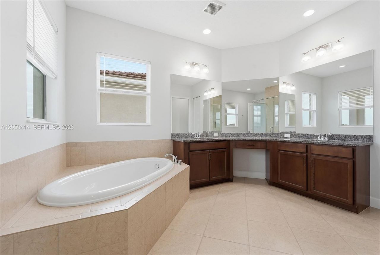 15239 Goldfinch Cir , Unit 15239, Westlake, FL 33470 Photo