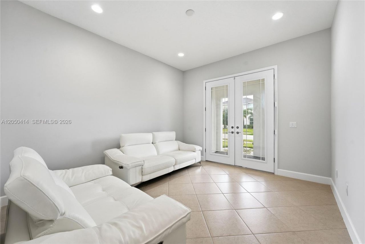 15239 Goldfinch Cir , Unit 15239, Westlake, FL 33470 Photo