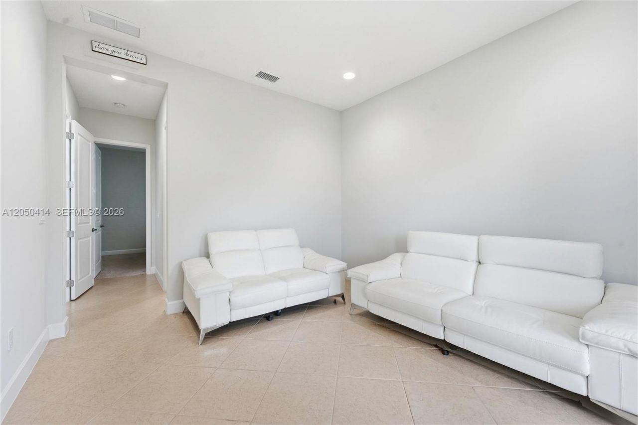 15239 Goldfinch Cir , Unit 15239, Westlake, FL 33470 Photo