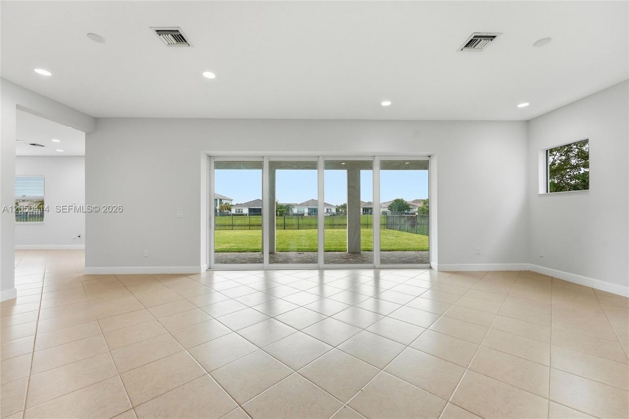 15239 Goldfinch Cir , Unit 15239, Westlake, FL 33470 Photo