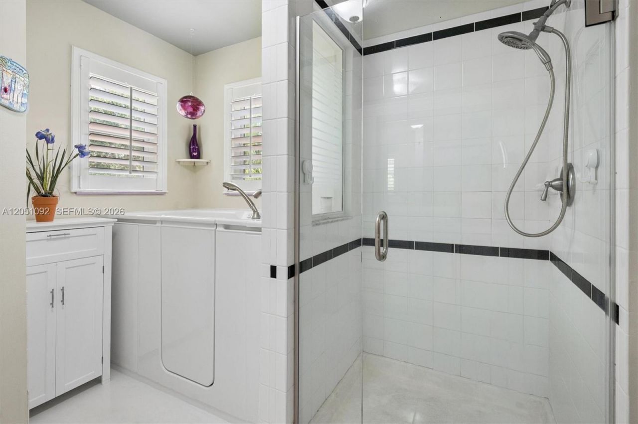 Please Call For Address, Hollywood, FL 33019 Photo