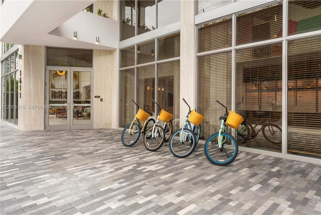 1611 SW 2nd Ave , Unit 516, Miami, FL 33129 Photo