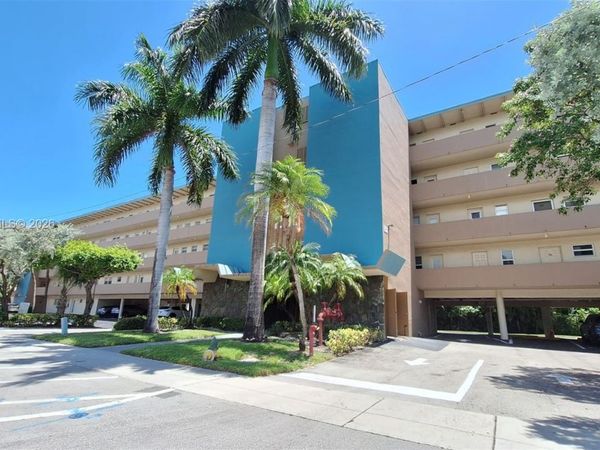 200 NE 14th Ave , Unit 314, Hallandale Beach, FL 33009