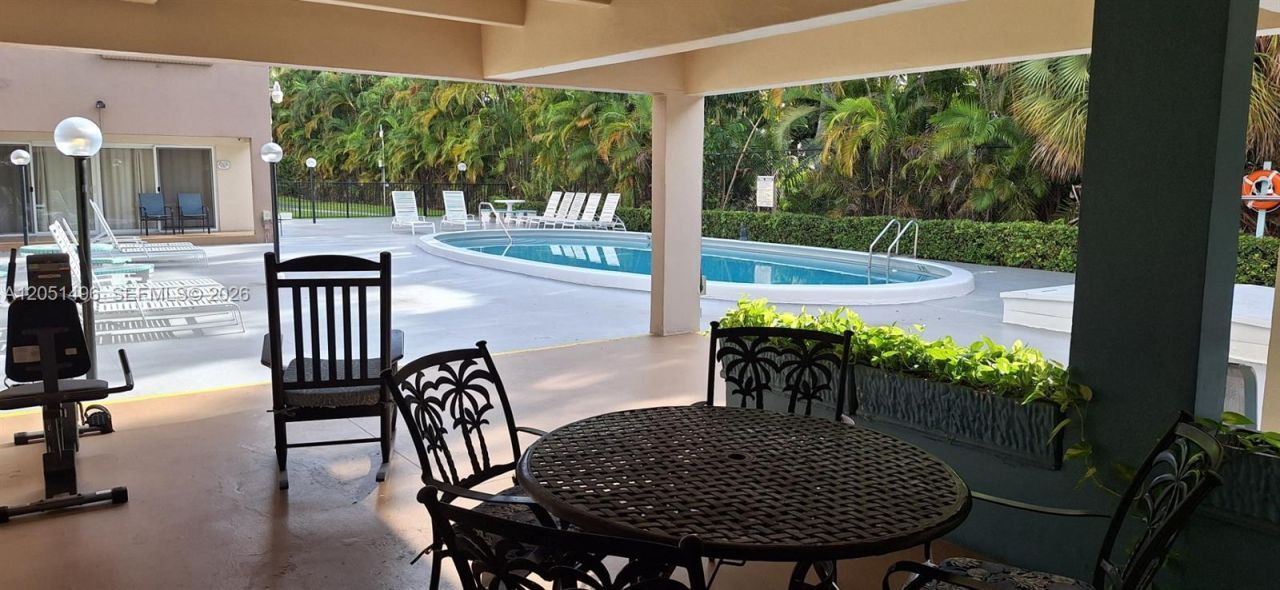 200 NE 14th Ave , Unit 314, Hallandale Beach, FL 33009 Photo