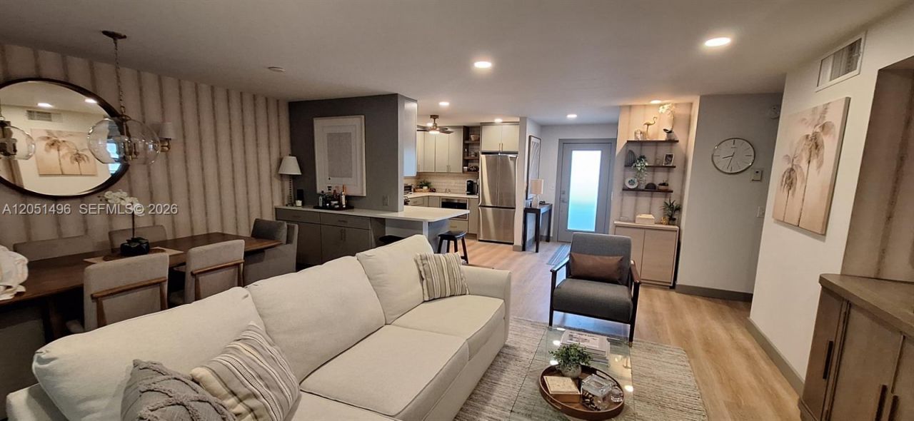 200 NE 14th Ave , Unit 314, Hallandale Beach, FL 33009 Photo