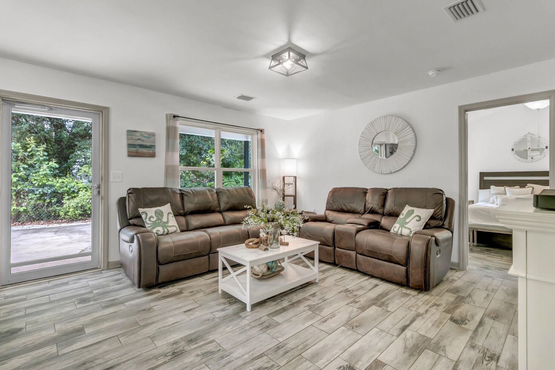 127 United Lane Photo 9